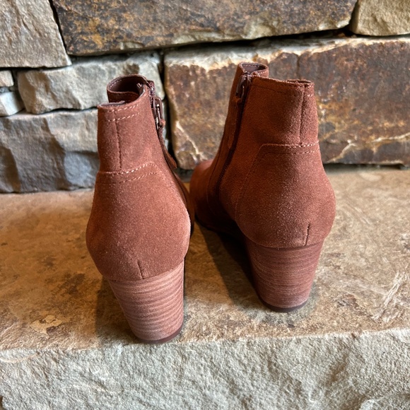 Red violet wedge booties - Picture 3 of 5